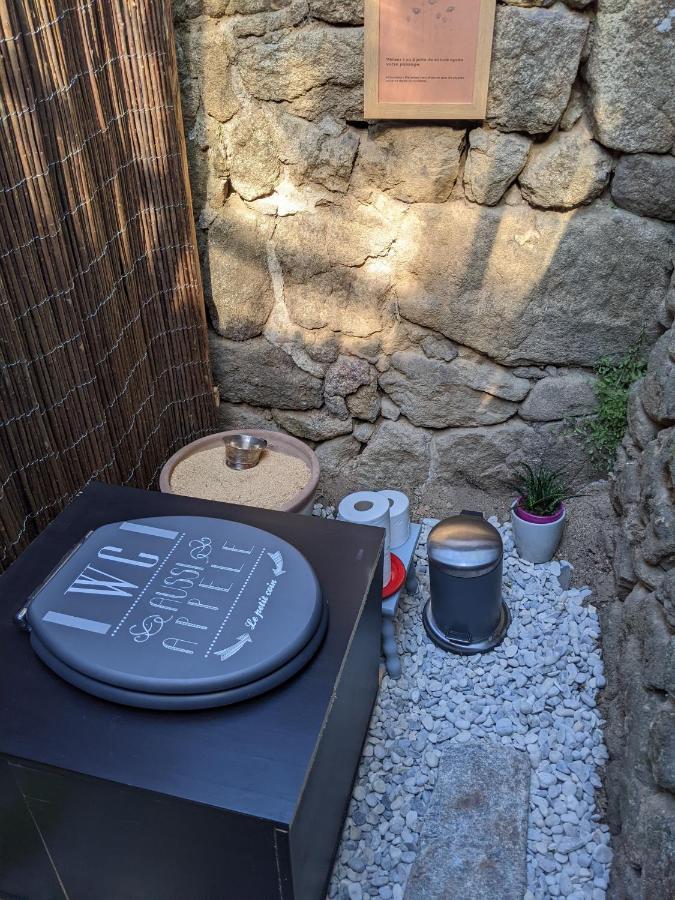 La Beatitude Acomodação com café da manhã Malaurier Exterior foto
